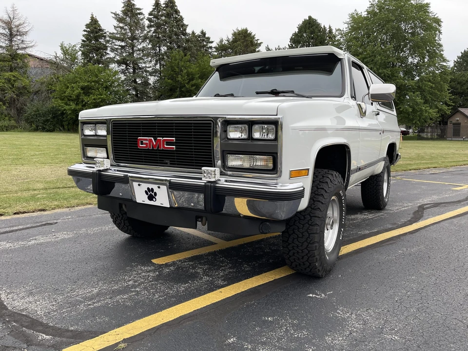 1991 GMC Jimmy 2nd Gen - Image 2 of 31
