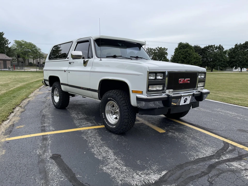 1991 GMC Jimmy 2nd Gen - Image 10 of 31