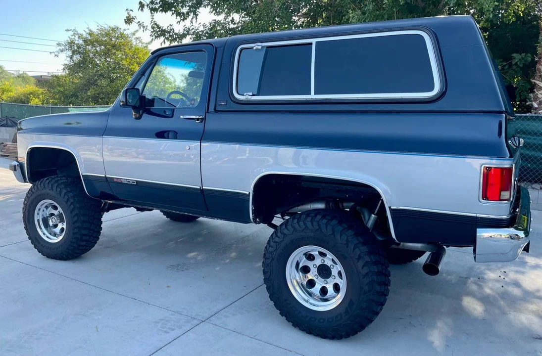 1991 GMC Jimmy 2nd Gen - Image 14 of 24