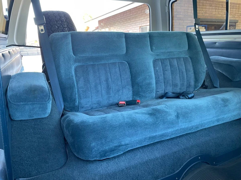 1991 GMC Jimmy 2nd Gen - Image 19 of 24