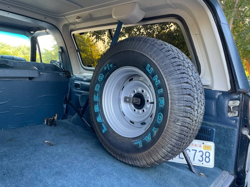 1991 GMC Jimmy 2nd Gen - Image 18 of 24