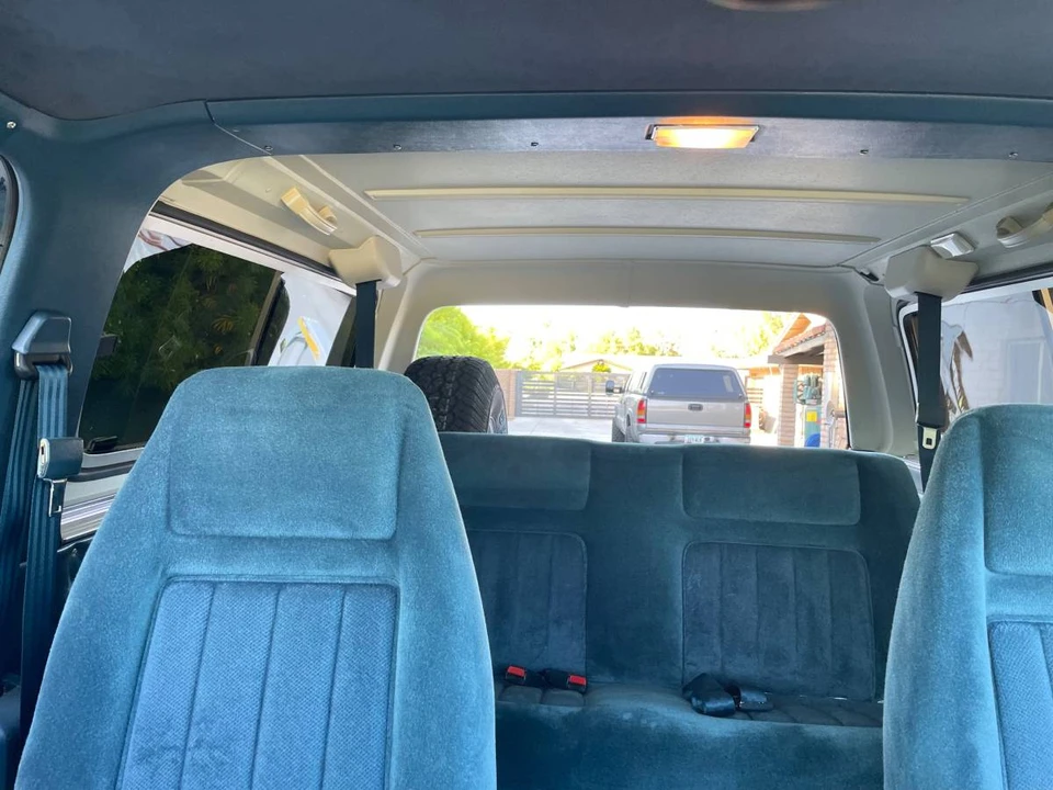 1991 GMC Jimmy 2nd Gen - Image 17 of 24