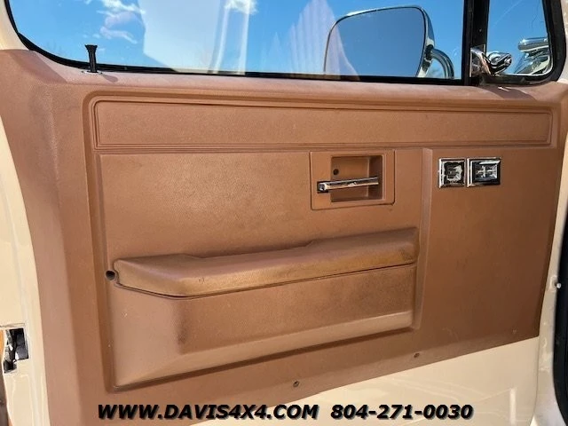 1991 GMC Jimmy 2nd Gen - Image 27 of 31