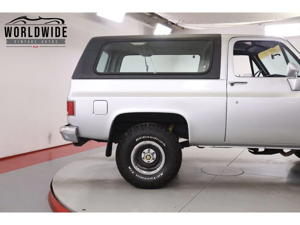 1991 GMC Jimmy 2nd Gen - Image 9 of 20