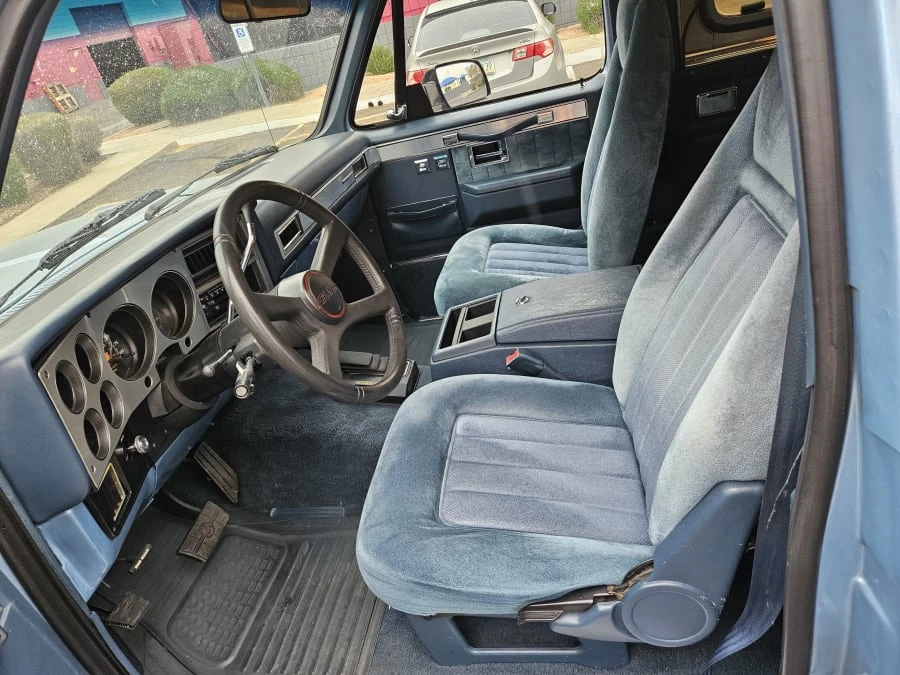 1991 GMC Jimmy 2nd Gen - Image 4 of 5