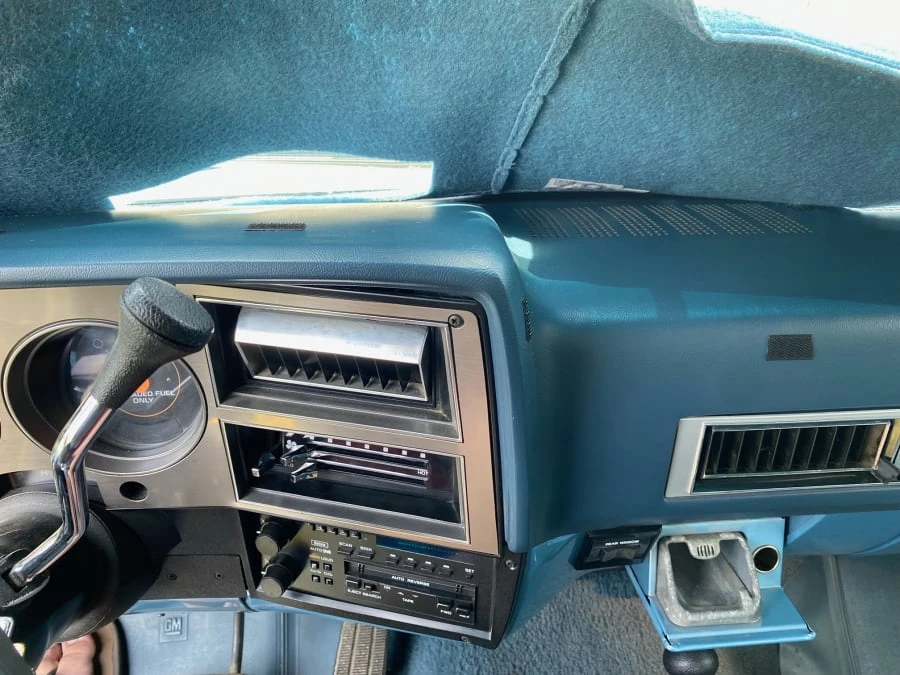 1991 GMC Jimmy 2nd Gen - Image 11 of 21