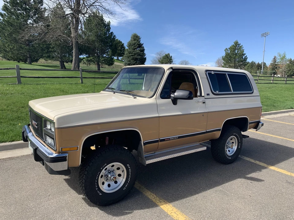 1991 GMC Jimmy 2nd Gen - Image 3 of 31