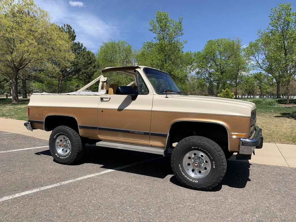 1991 GMC Jimmy 2nd Gen - Image 15 of 31