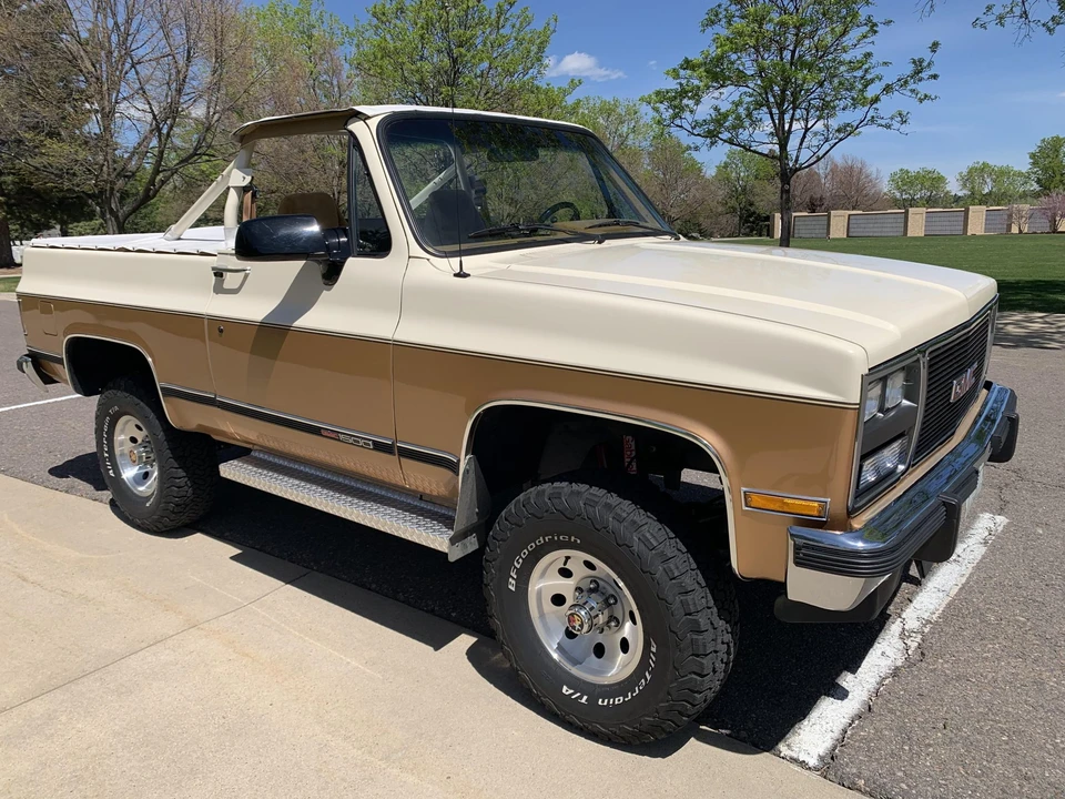 1991 GMC Jimmy 2nd Gen - Image 16 of 31