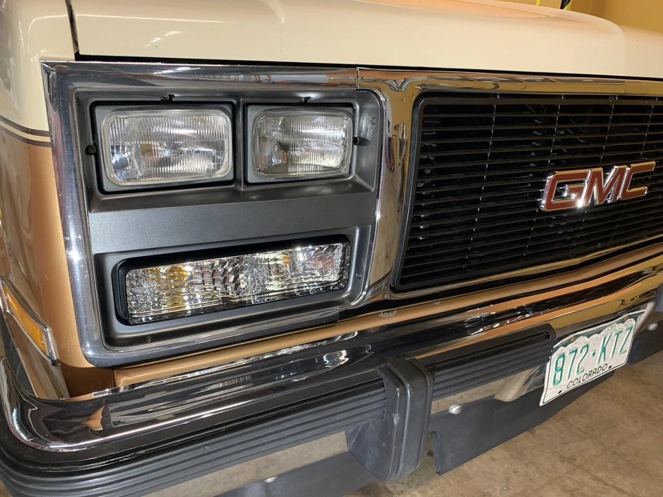 1991 GMC Jimmy 2nd Gen - Image 21 of 31