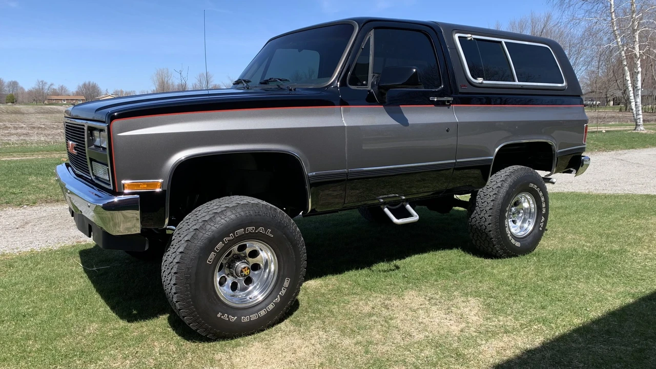 1991 GMC Jimmy 2nd Gen - Image 6 of 31