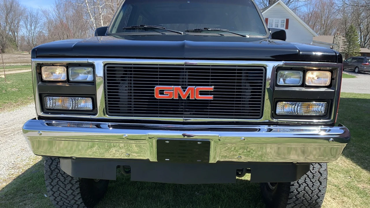 1991 GMC Jimmy 2nd Gen - Image 29 of 31