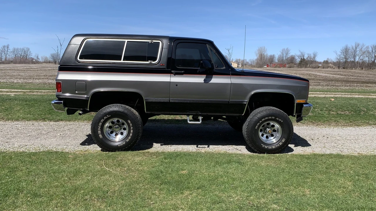 1991 GMC Jimmy 2nd Gen - Image 22 of 31