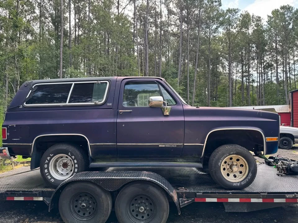1991 GMC Jimmy 2nd Gen - Image 2 of 20