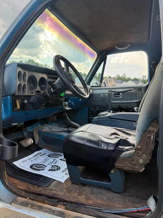 1991 GMC Jimmy 2nd Gen - Image 4 of 6