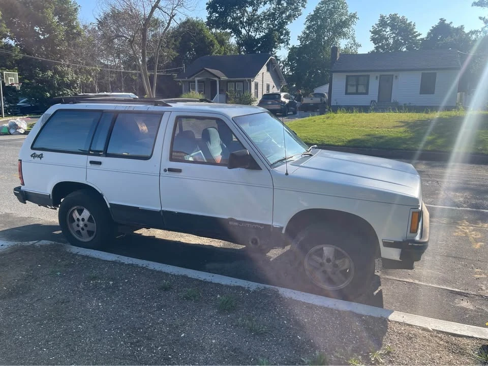 1991 GMC Jimmy 2nd Gen - Image 5 of 13