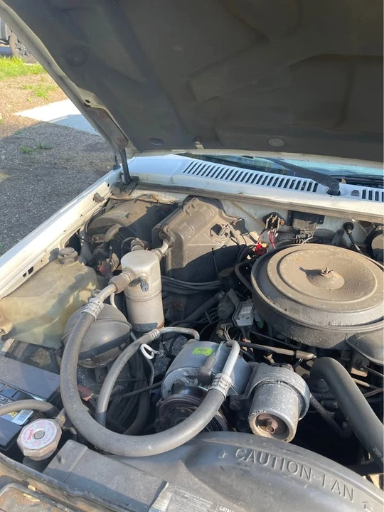 1991 GMC Jimmy 2nd Gen - Image 13 of 13