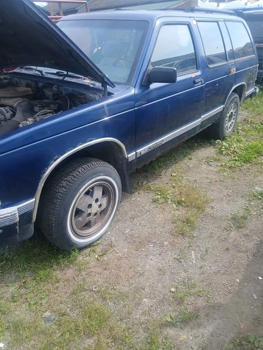 1991 GMC Jimmy 2nd Gen - Image 3 of 4