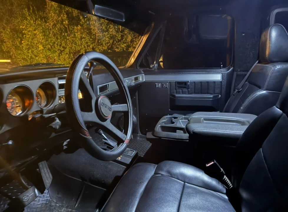 1991 GMC Jimmy 2nd Gen - Image 6 of 20