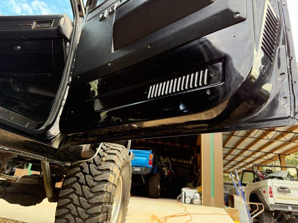 1991 GMC Jimmy 2nd Gen - Image 13 of 20
