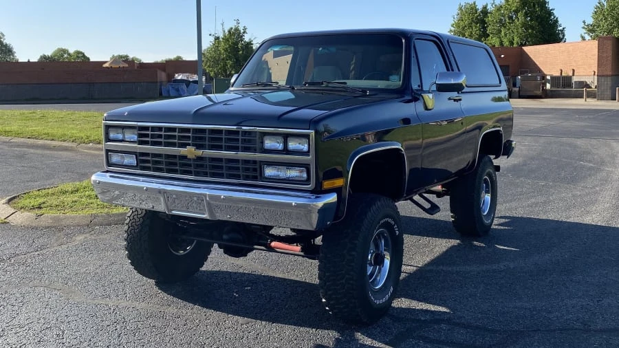 1991 GMC Jimmy 2nd Gen - Image 18 of 18