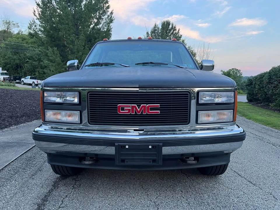 1991 GMC Sierra 1st Gen - Image 2 of 19