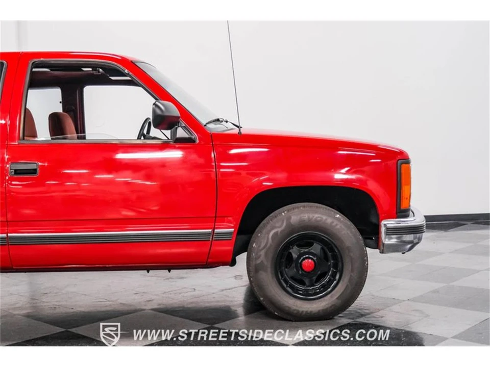 1991 GMC Sierra 1st Gen - Image 30 of 31