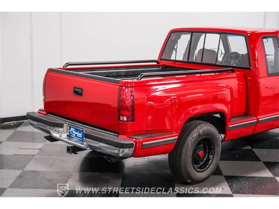 1991 GMC Sierra 1st Gen - Image 25 of 31