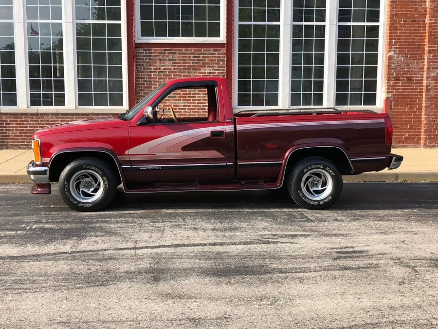 1991 GMC Sierra 1st Gen - Image 2 of 8