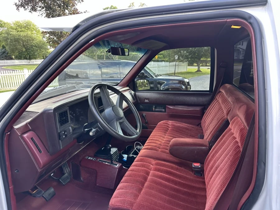 1991 GMC Sierra 1st Gen - Image 20 of 30