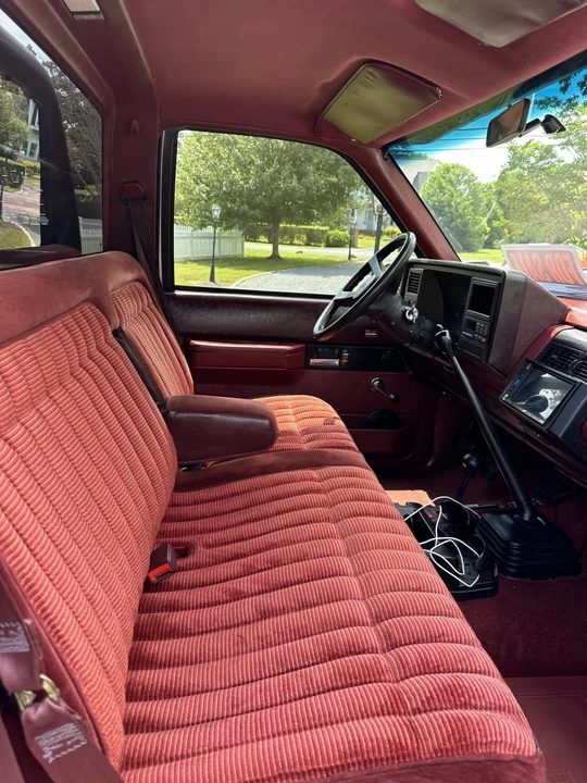 1991 GMC Sierra 1st Gen - Image 17 of 30