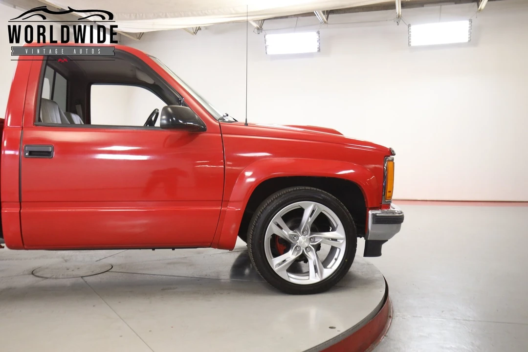 1991 GMC Sierra 1st Gen - Image 8 of 12
