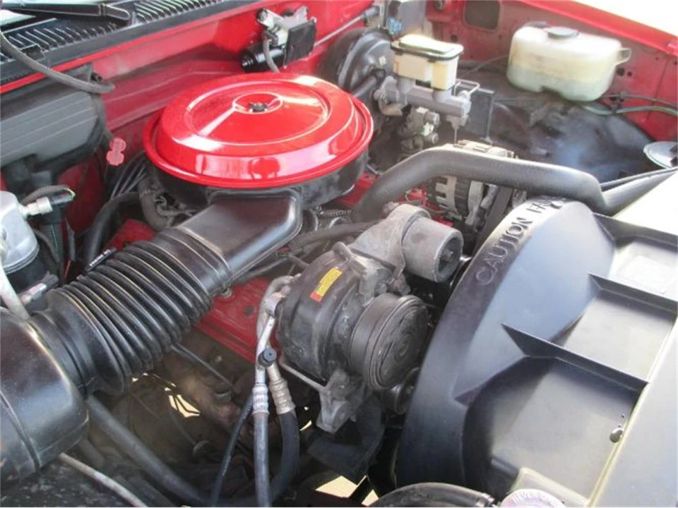 1991 GMC Sierra 1st Gen - Image 28 of 30
