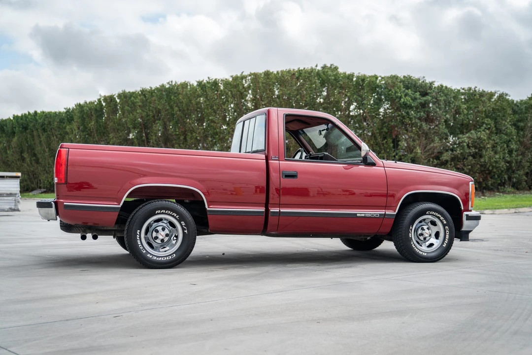 1991 GMC Sierra 1st Gen - Image 9 of 31