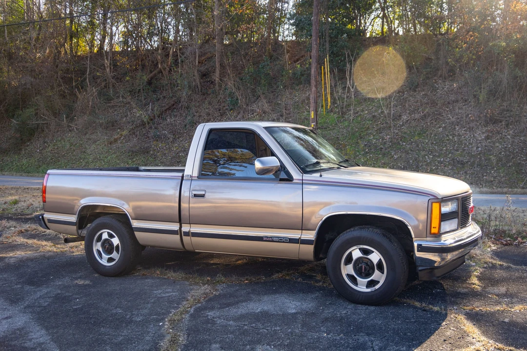 1991 GMC Sierra 1st Gen - Image 3 of 30