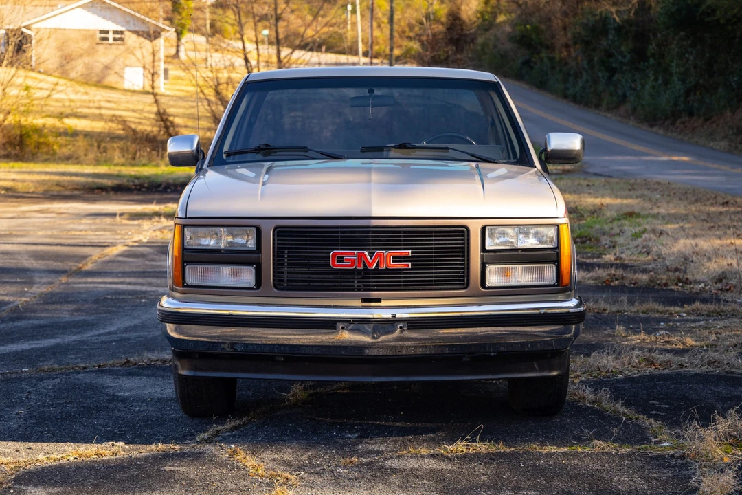 1991 GMC Sierra 1st Gen - Image 9 of 30