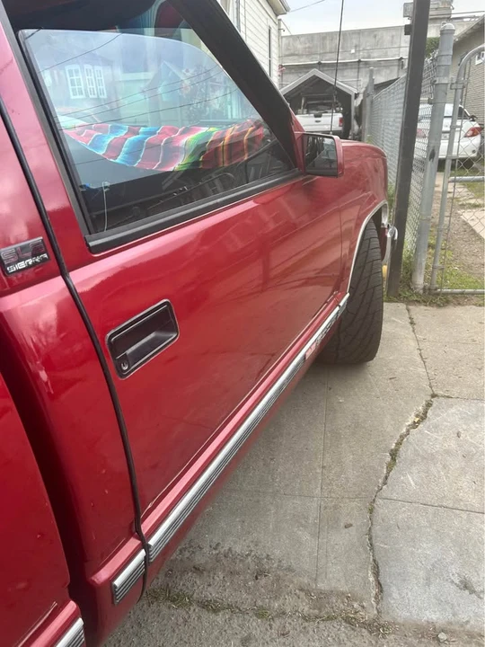 1991 GMC Sierra 1st Gen - Image 2 of 6