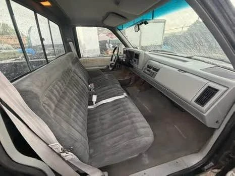 1991 GMC Sierra 1st Gen - Image 12 of 17