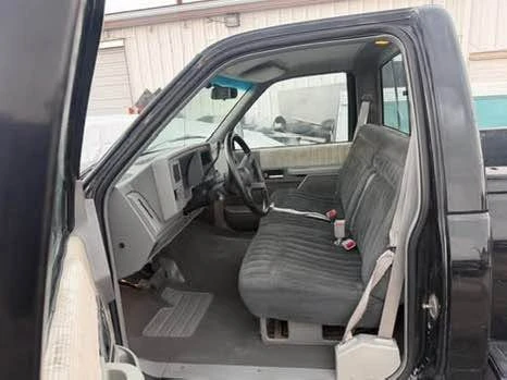 1991 GMC Sierra 1st Gen - Image 11 of 17