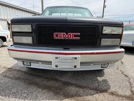 1991 GMC Sierra 1st Gen - Image 9 of 17