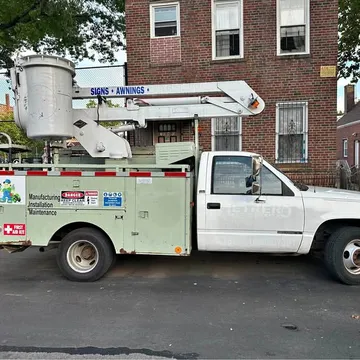1991 GMC Sierra (Classic) 3500 Crew Cab SL Pickup 4D 8 ft