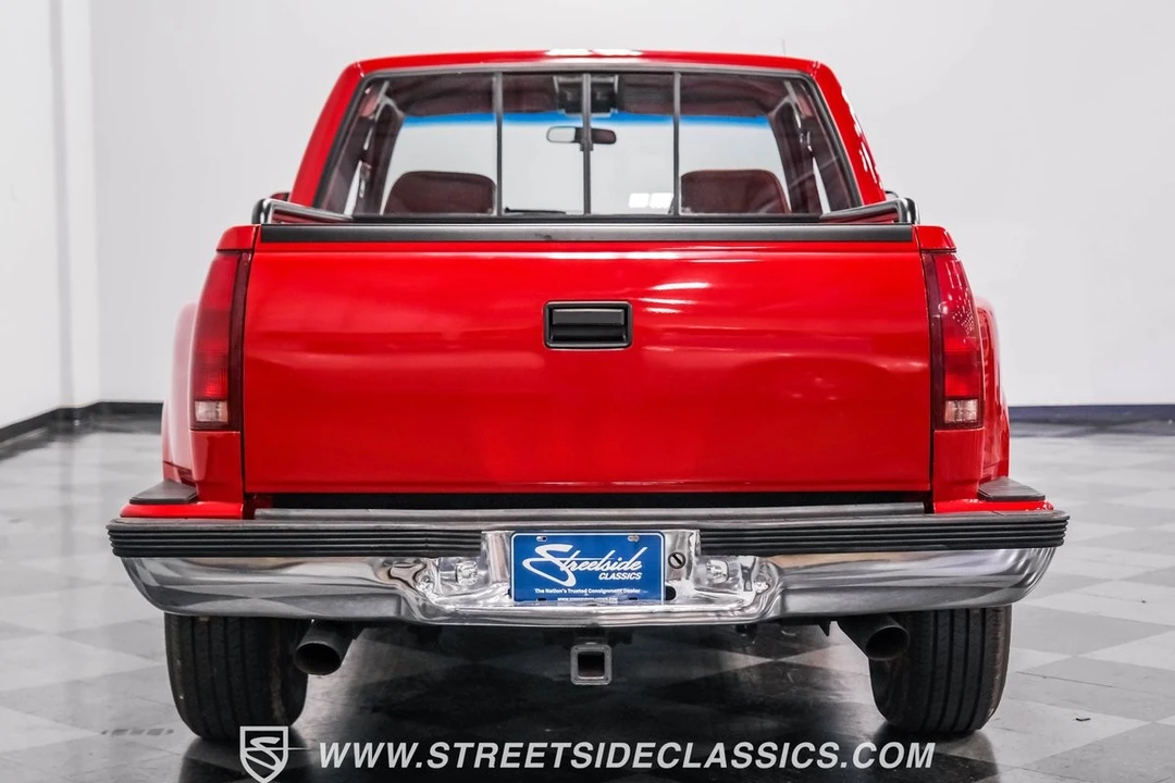 1991 GMC Sierra 1st Gen - Image 11 of 12