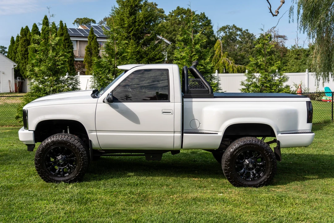 1991 GMC Sierra 1st Gen - Image 8 of 31