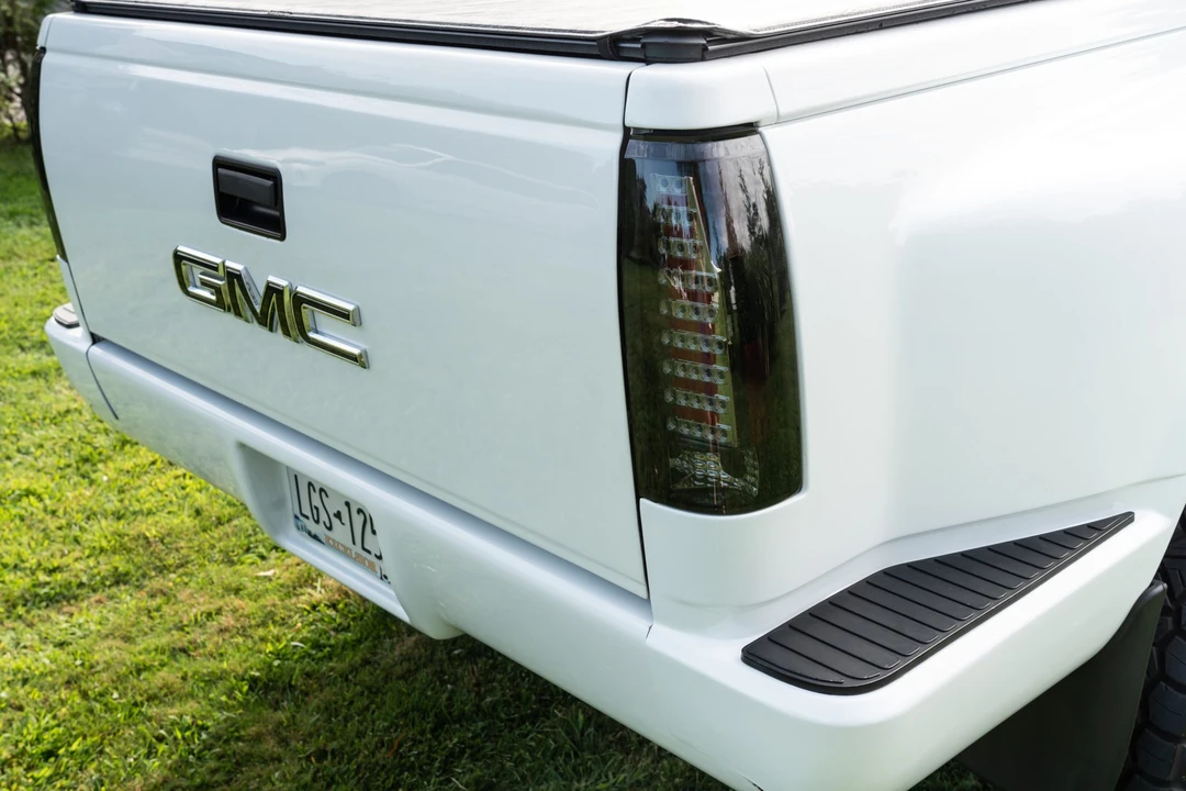 1991 GMC Sierra 1st Gen - Image 24 of 31