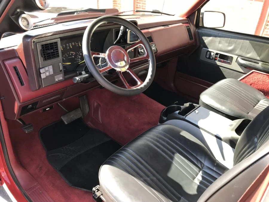 1991 GMC Sierra 1st Gen - Image 4 of 8