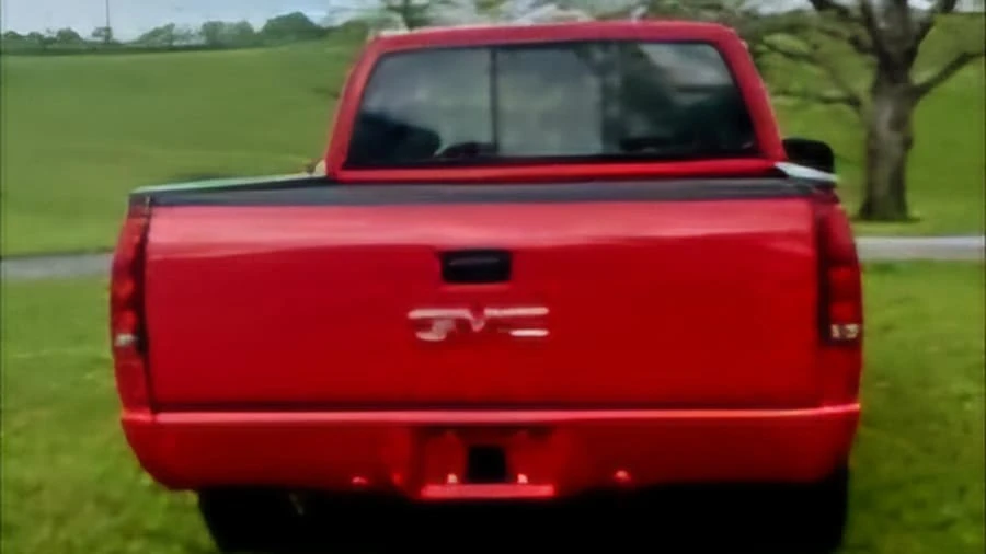 1991 GMC Sierra 1st Gen - Image 2 of 4