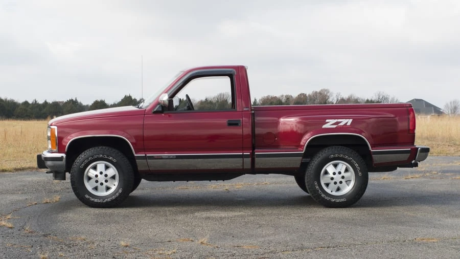 1991 GMC Sierra 1st Gen - Image 2 of 12