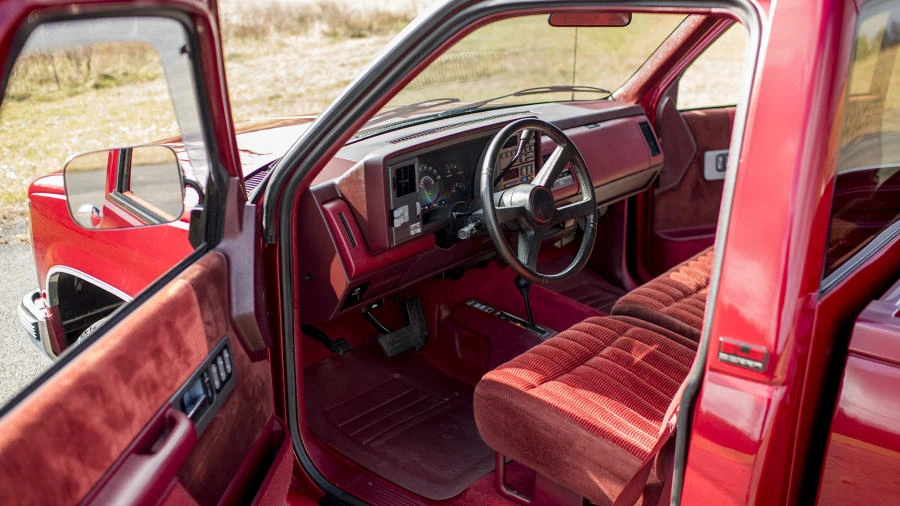 1991 GMC Sierra 1st Gen - Image 4 of 12