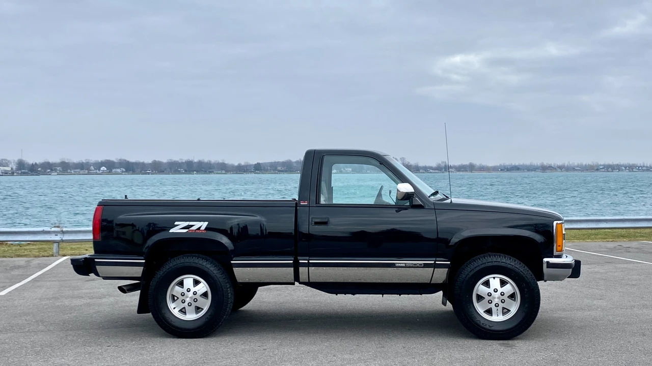 1991 GMC Sierra 1st Gen - Image 6 of 18