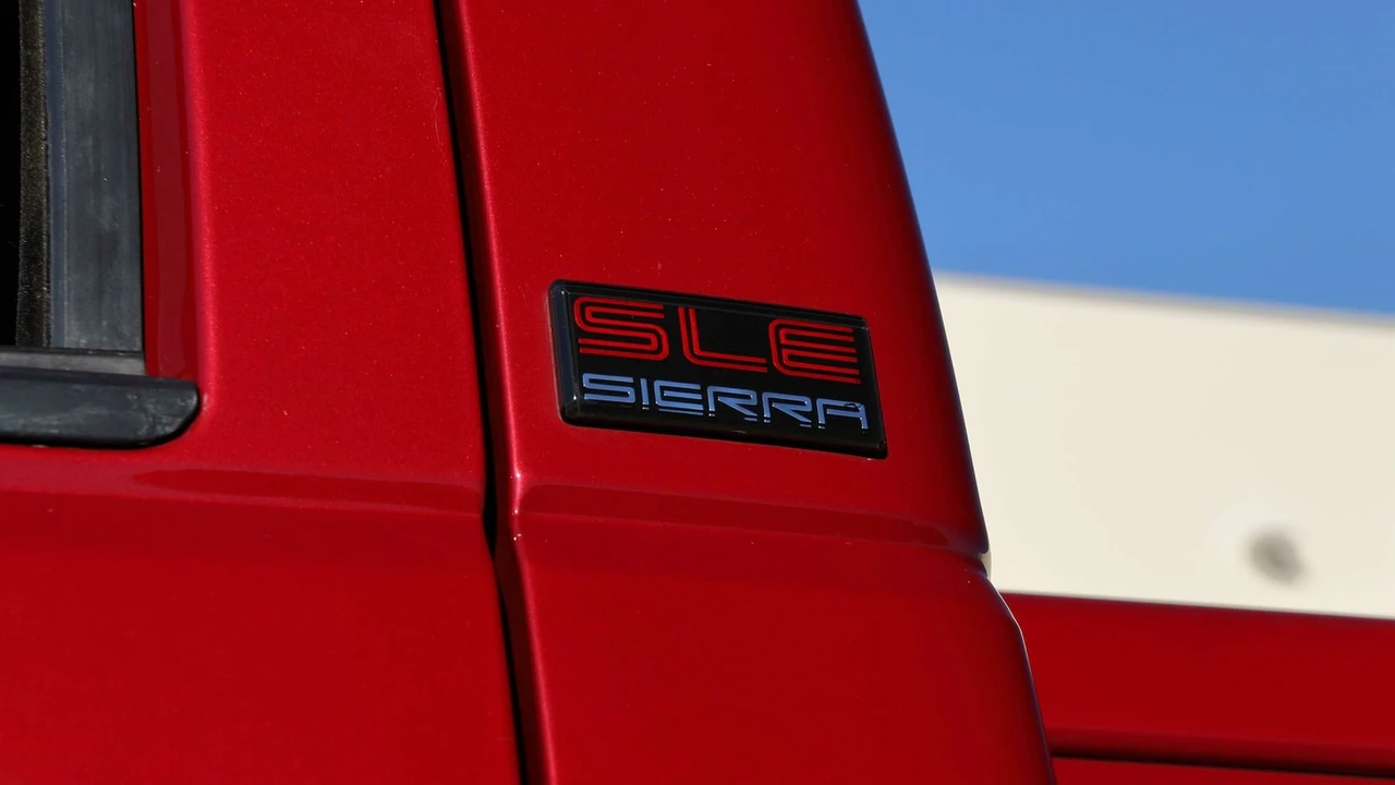 1991 GMC Sierra 1st Gen - Image 29 of 29